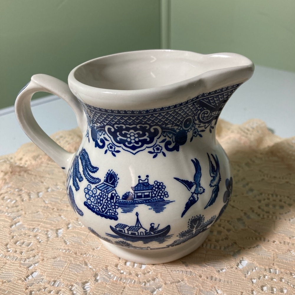 Vintage Churchill Willow Georgian Ceramic Creamer